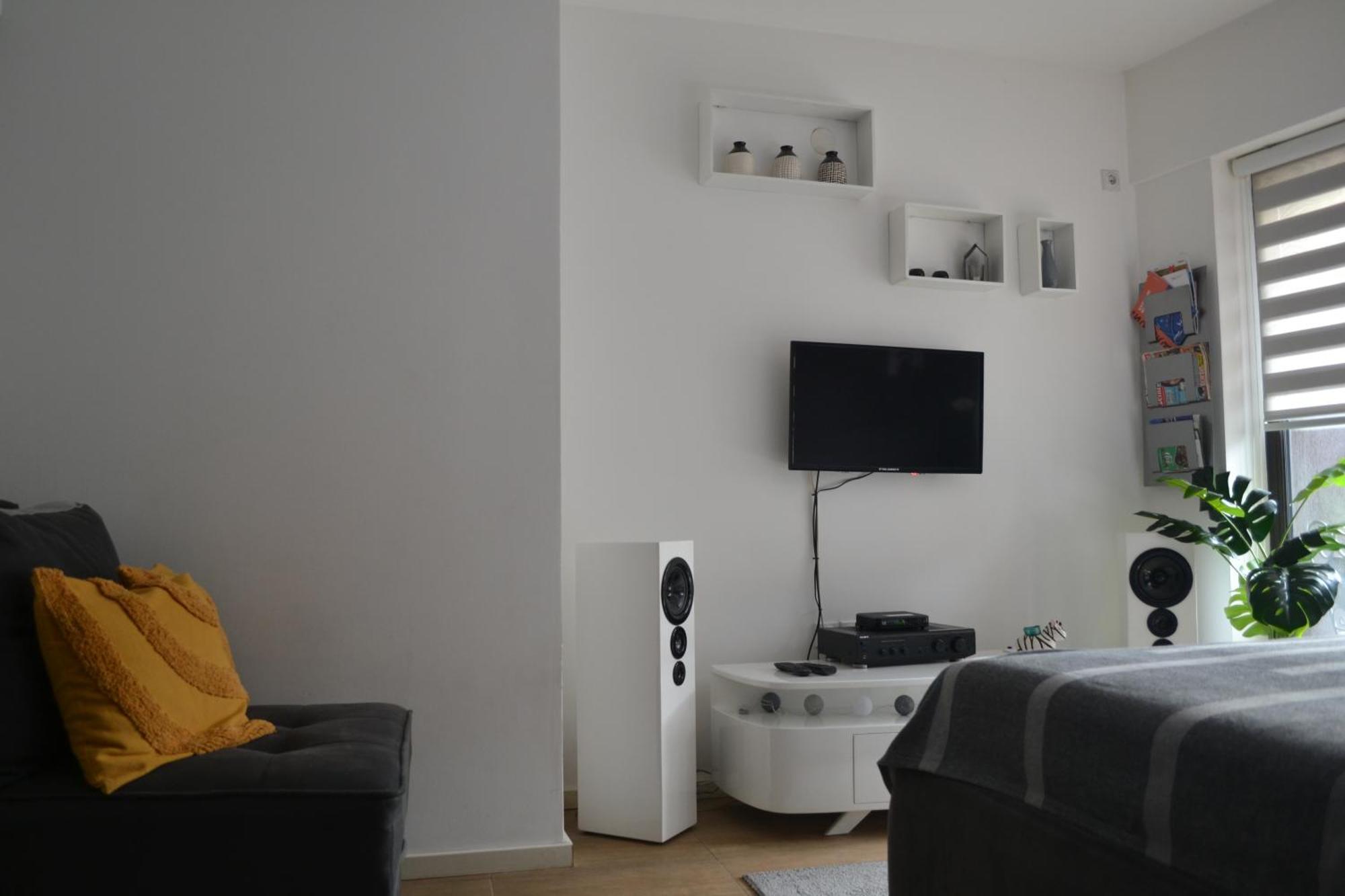 Urban Apartment Ниш Экстерьер фото