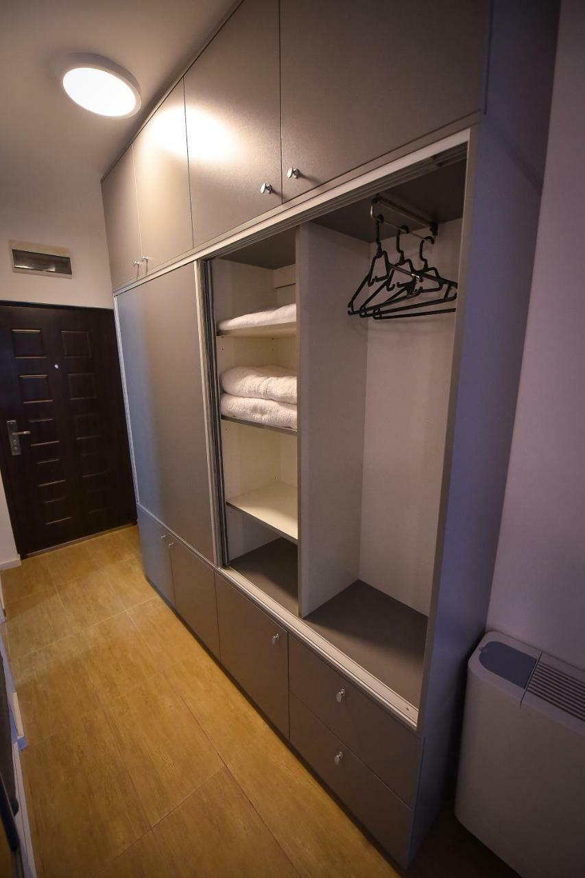 Urban Apartment Ниш Экстерьер фото