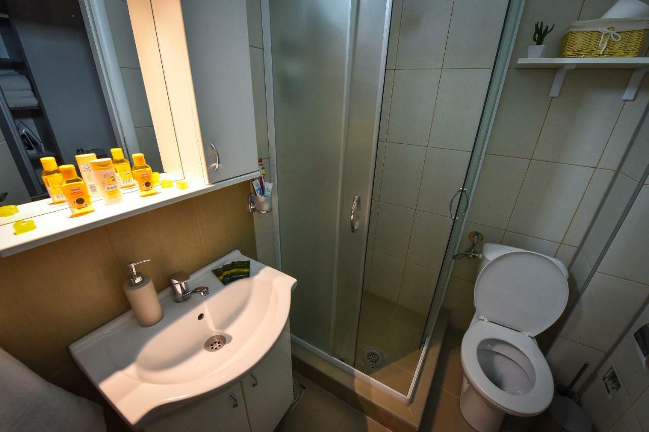 Urban Apartment Ниш Экстерьер фото