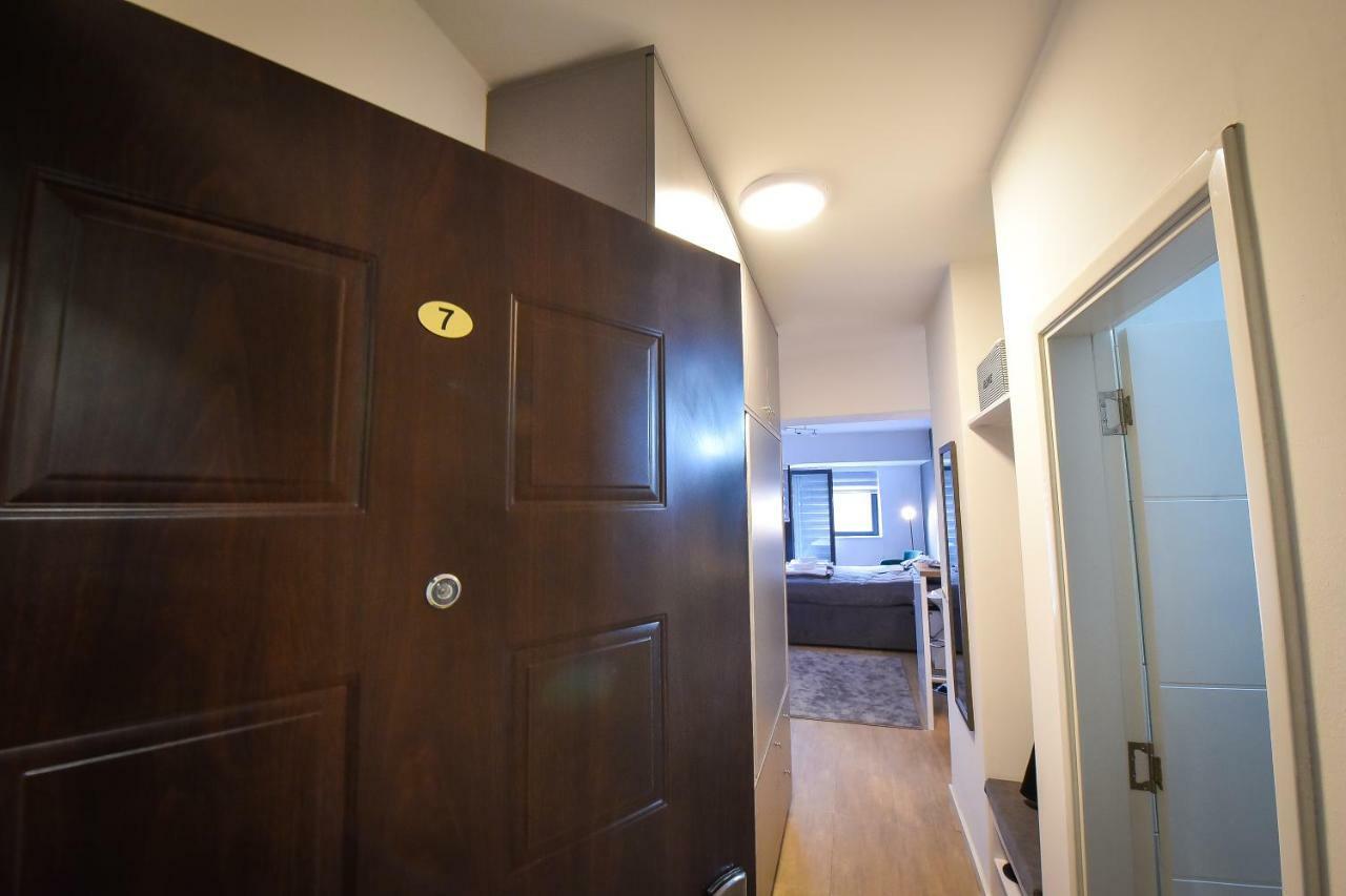 Urban Apartment Ниш Экстерьер фото