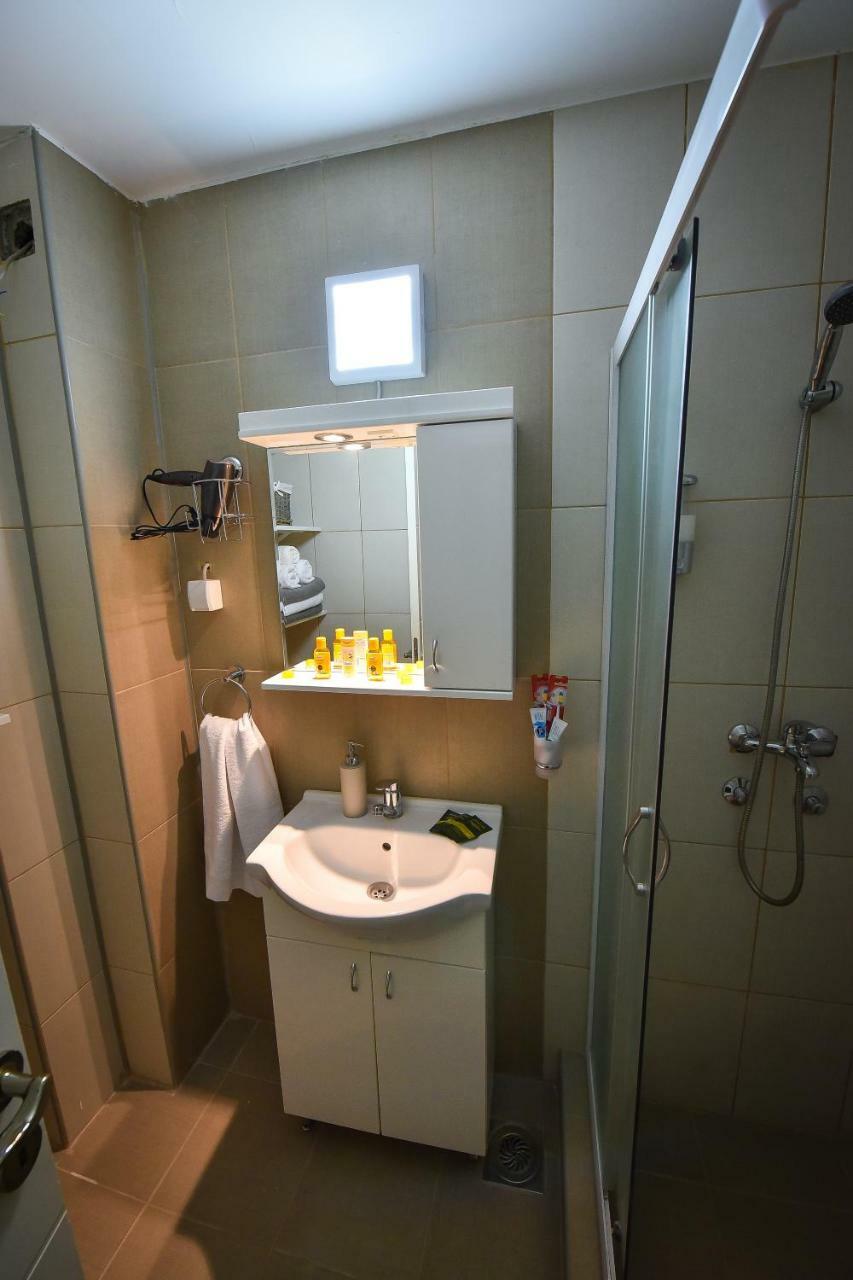 Urban Apartment Ниш Экстерьер фото