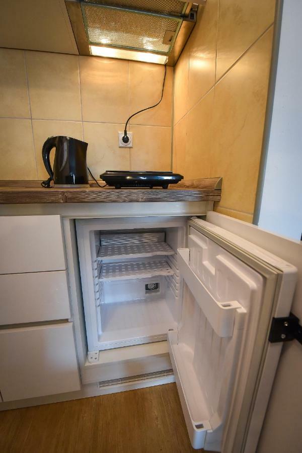 Urban Apartment Ниш Экстерьер фото